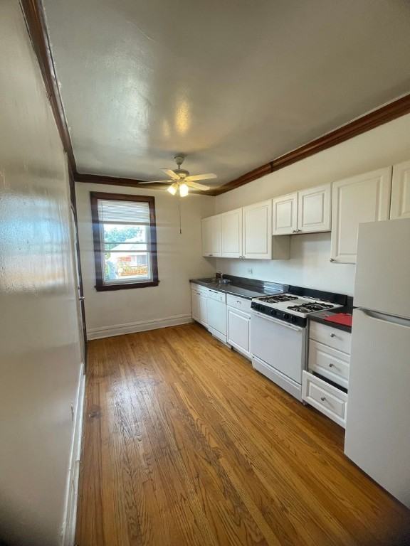 482430 W Addison St #4828-2E - Photo 3 of 13