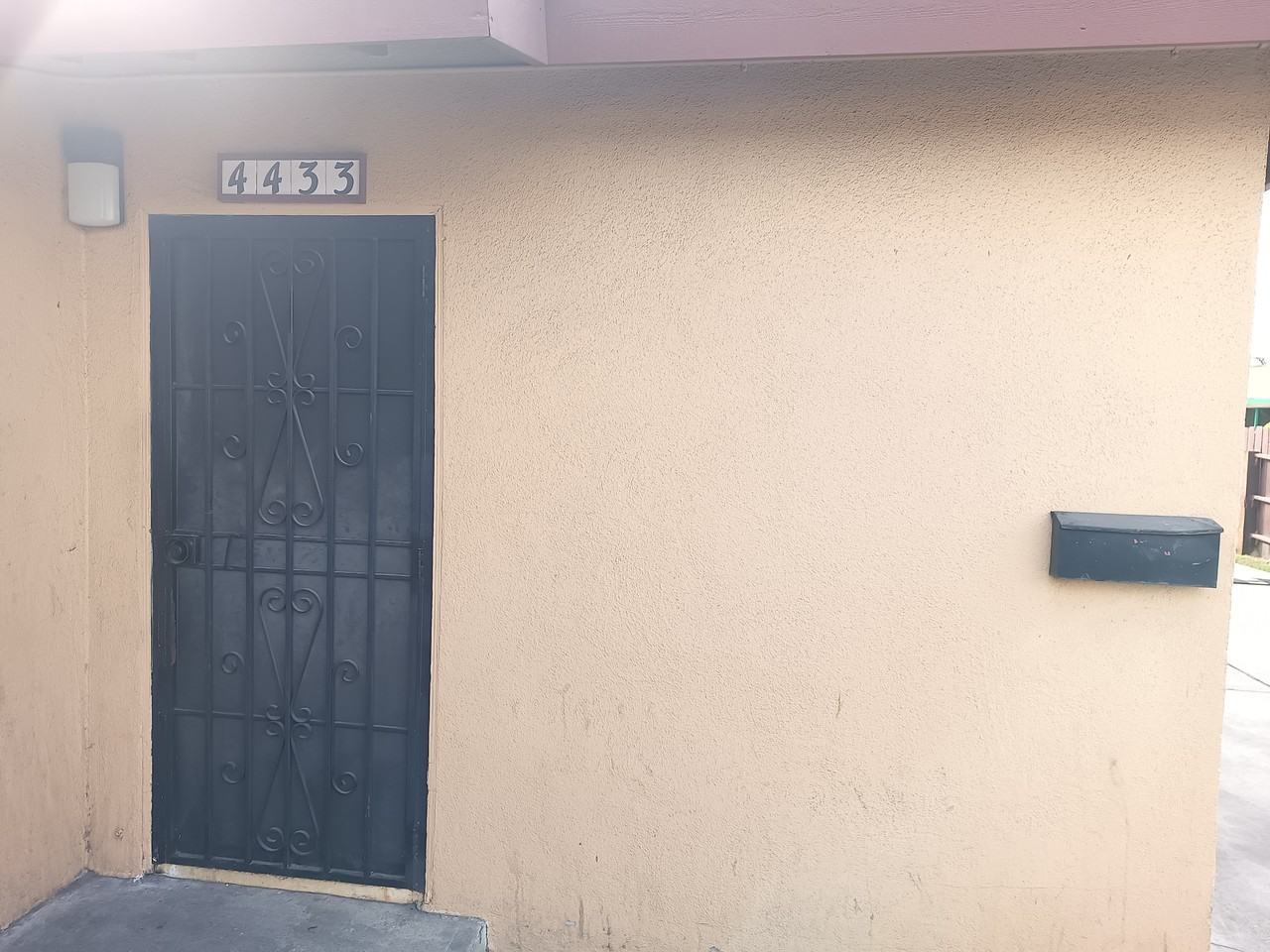 4429 Elizabeth Street - Photo 2 of 10
