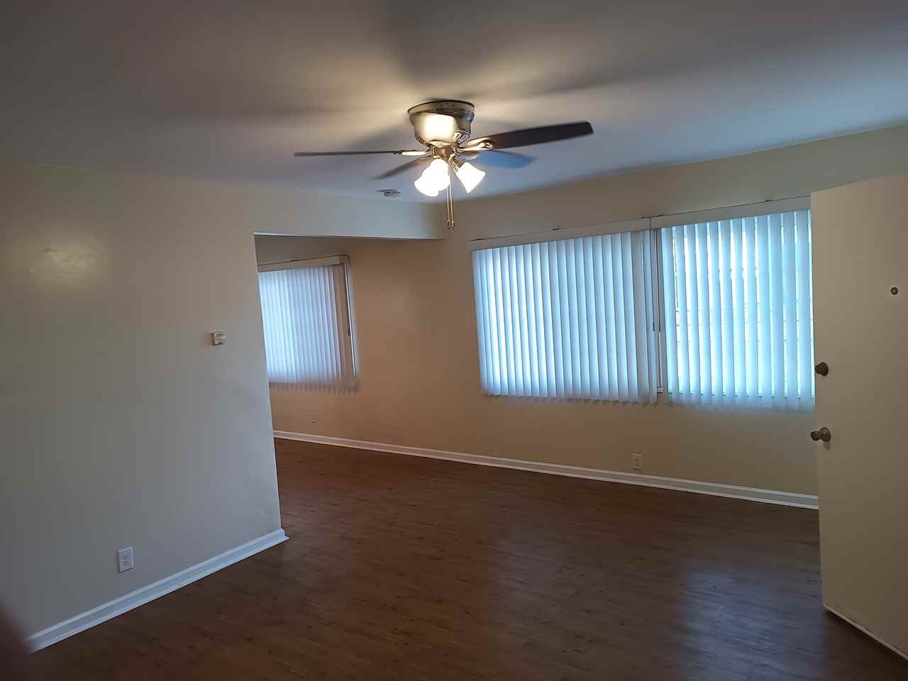4429 Elizabeth Street - Photo 3 of 10