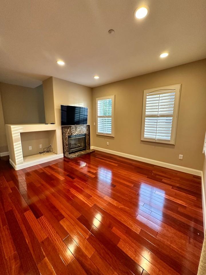 722 Timberwood - Photo 5 of 21