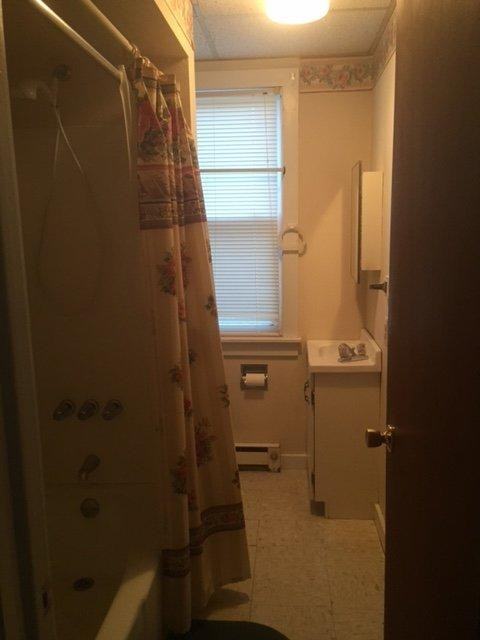 210 Avenue K - Photo 3 of 5