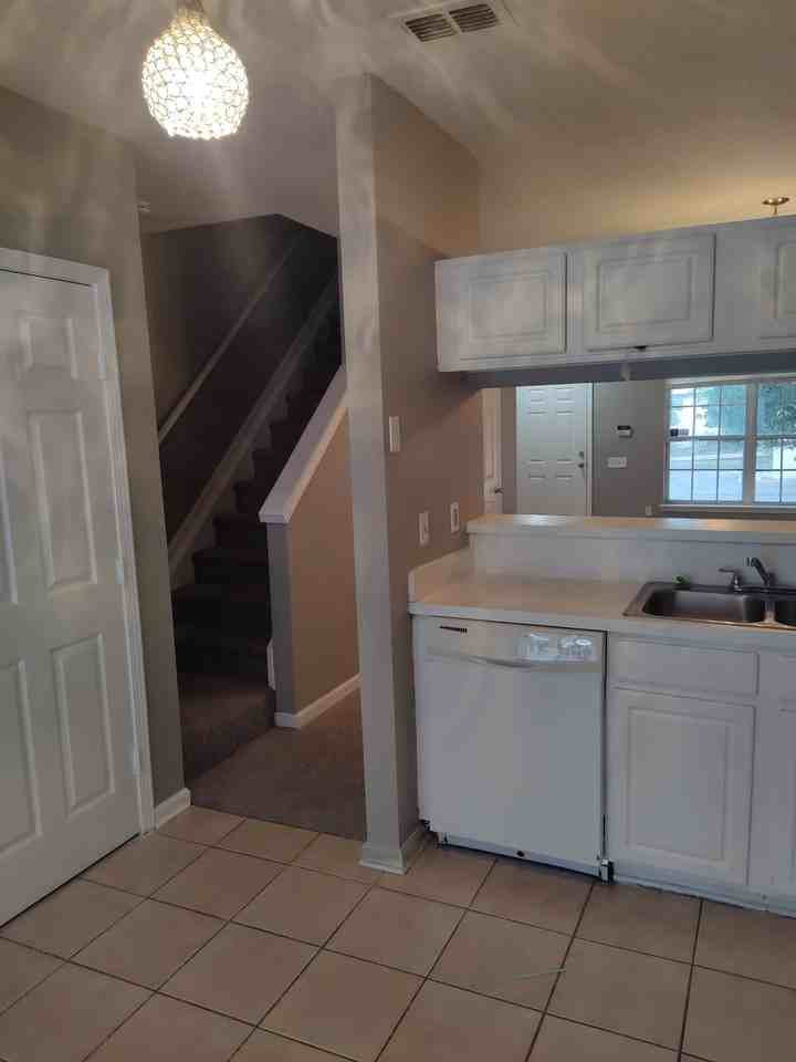 8230 Dames Point Crossing Boulevard #1201 - Photo 5 of 15