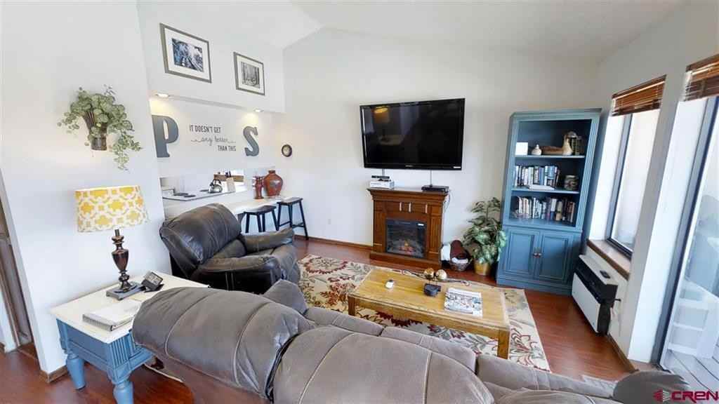 578 Lakeside Dr #1 - Photo 3 of 30