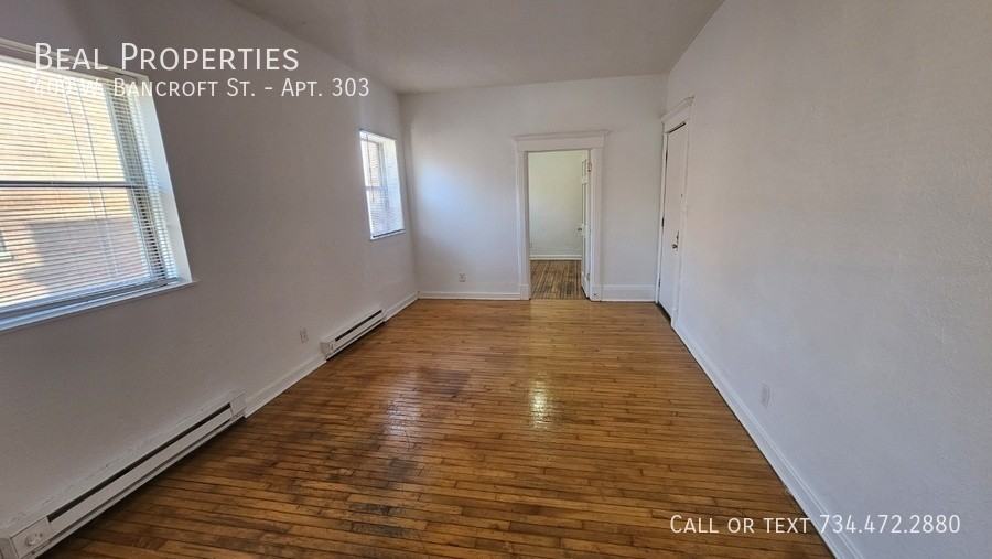 409 W Bancroft St #303 - Photo 7 of 10