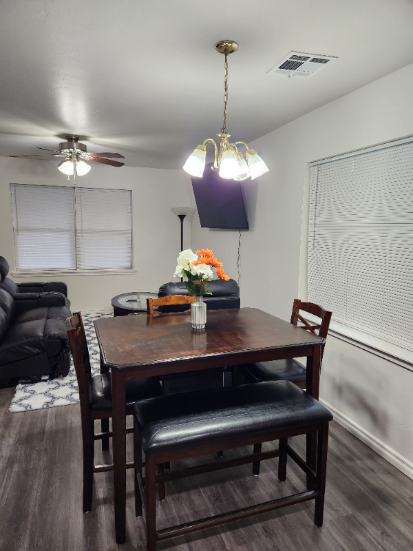 313 W Himes St - Photo 7 of 24