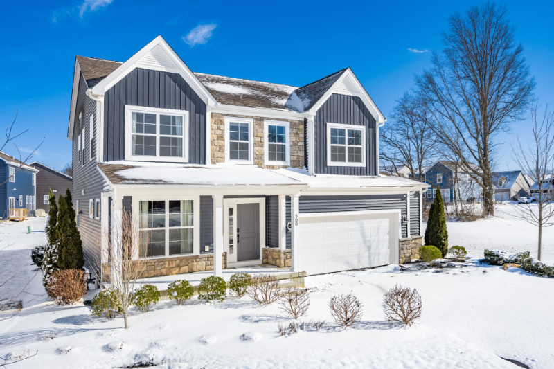 500 Cormorant Dr - Photo 3 of 49