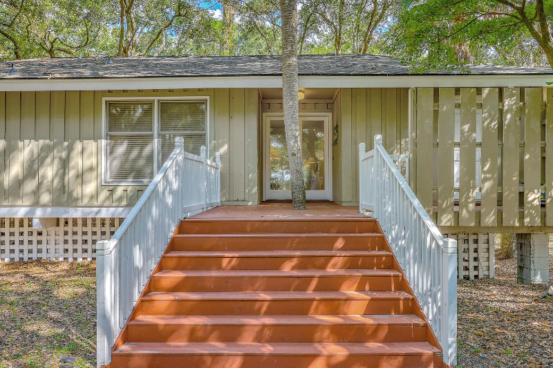 52 Eugenia Ave - Photo 2 of 20