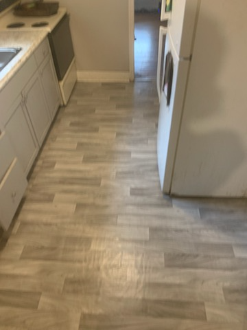 310 Bragg Smith St - Photo 4 of 8