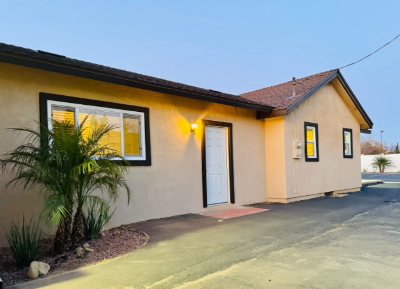 7893 Sierra Avenue #B - Photo 4 of 20