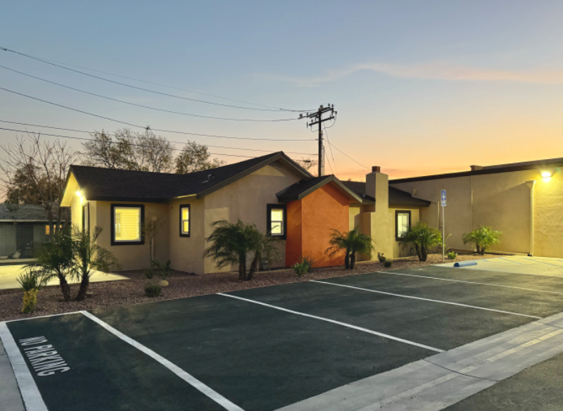 7893 Sierra Avenue #B - Photo 5 of 20