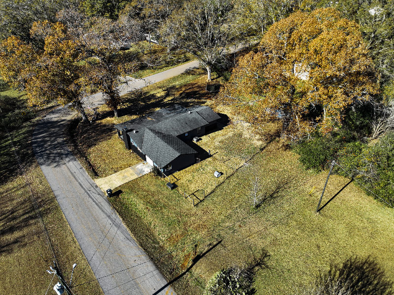 157 Tatum Heights Dr - Photo 2 of 19