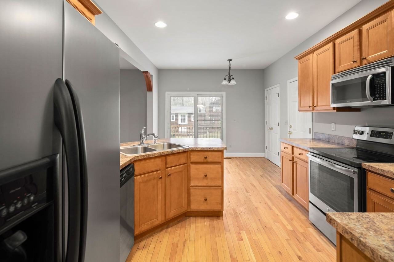 6 Winding Oak Dr - Photo 7 of 26