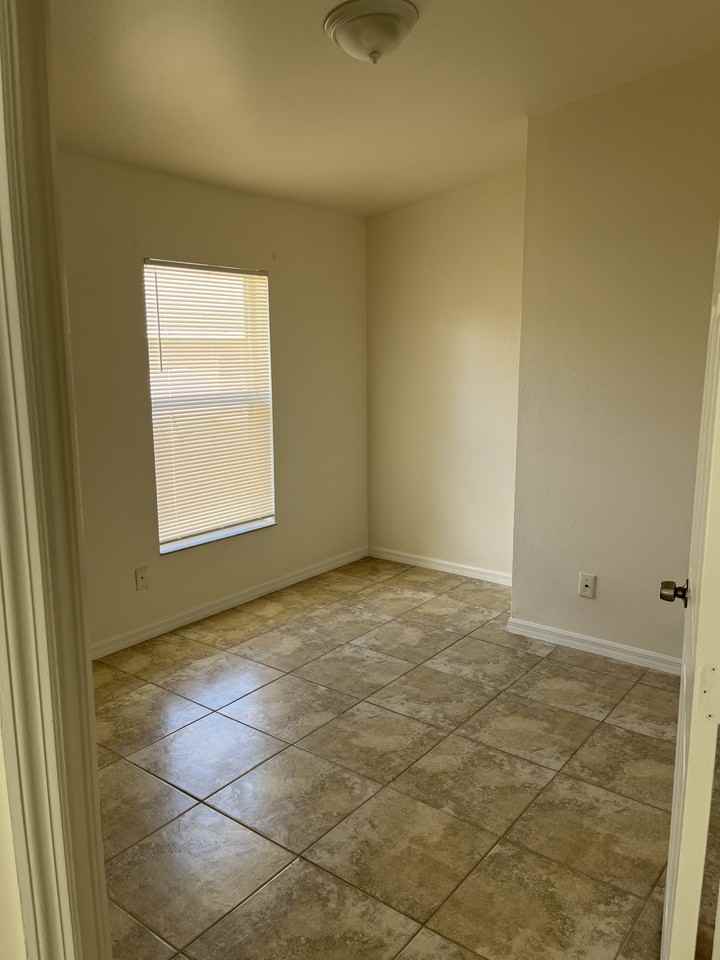 350 Bell Blvd S #NA - Photo 3 of 15