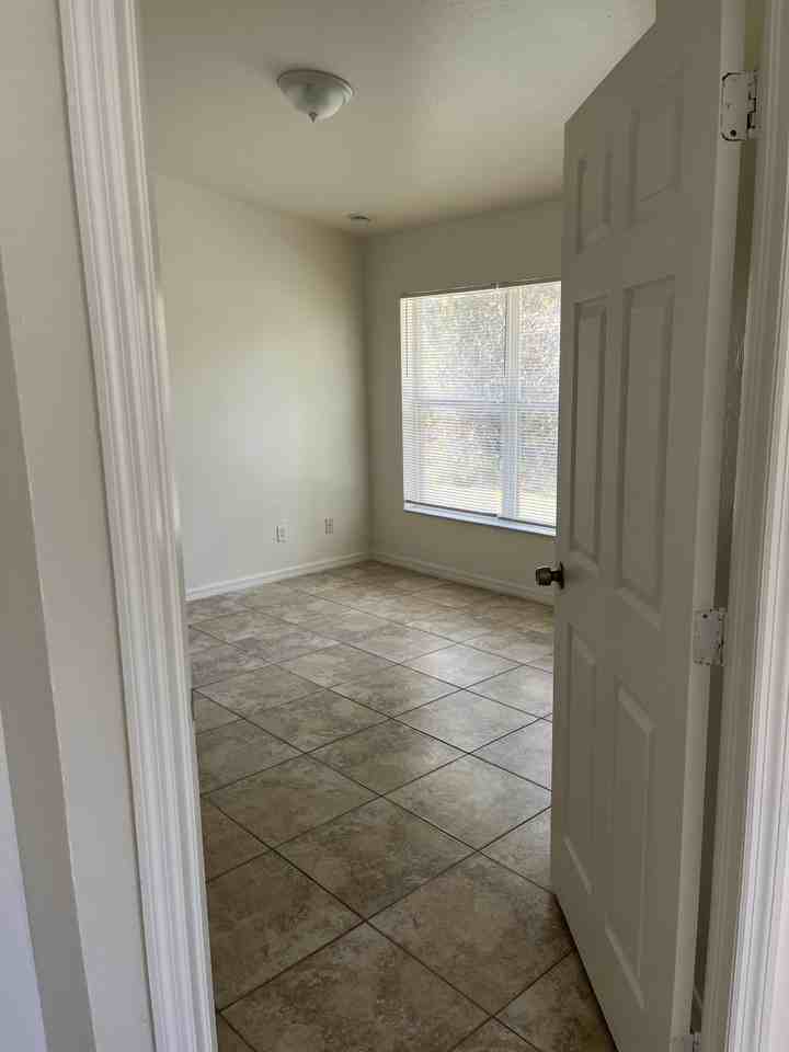 350 Bell Blvd S #NA - Photo 7 of 15