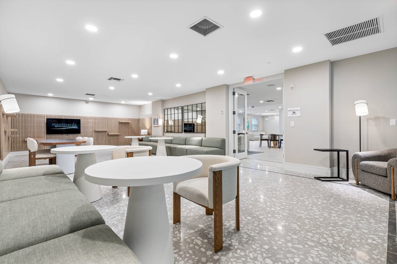 Monteverde at Renaissance Park - Photo 5 of 26