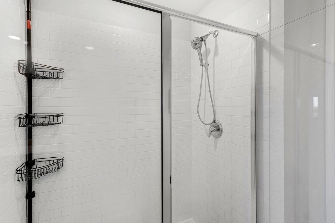 Glazner Dr - Photo 4 of 30