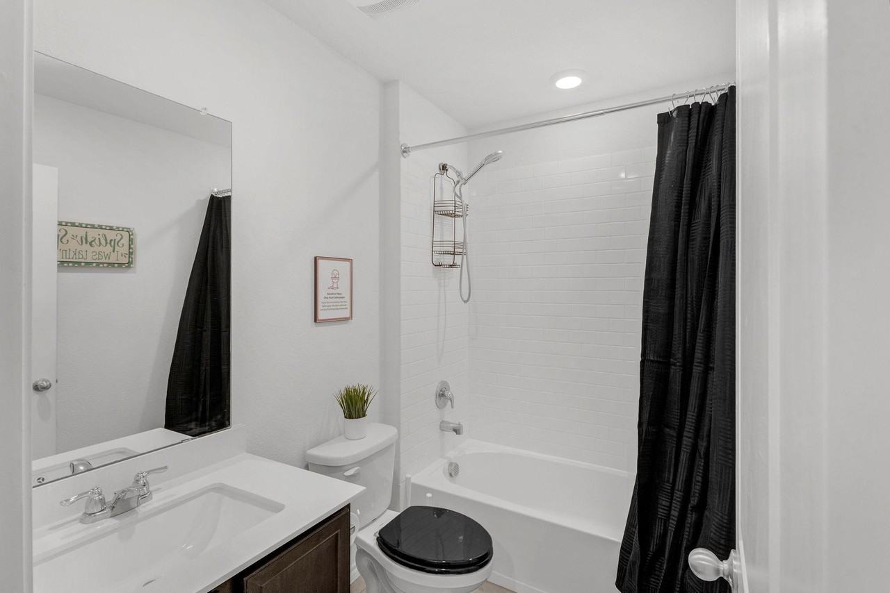 Glazner Dr - Photo 7 of 30