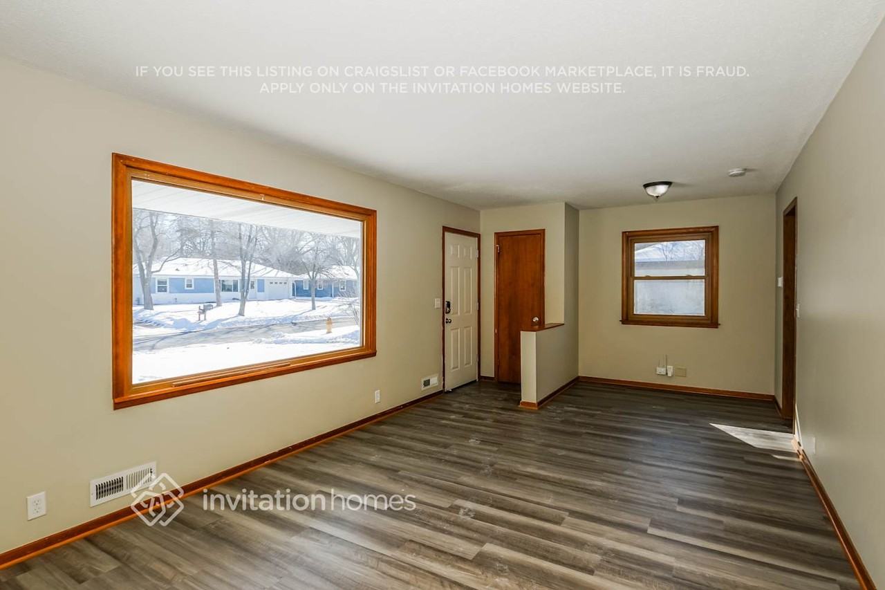 11418 Wren St Nw - Photo 4 of 18