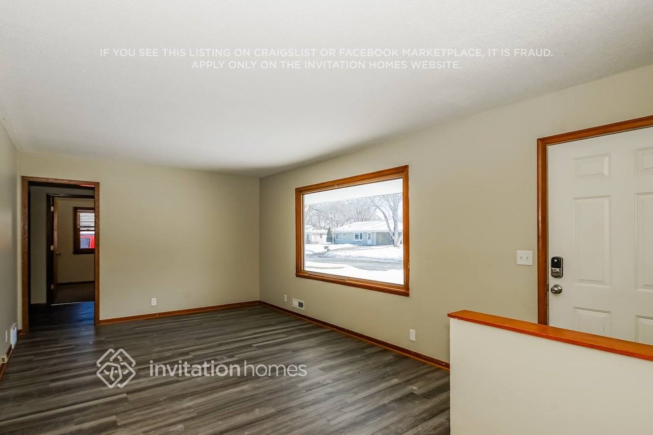 11418 Wren St Nw - Photo 6 of 18