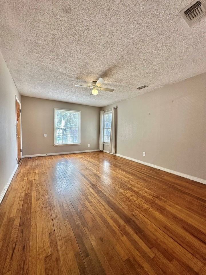 19798 1st St - Photo 5 of 16