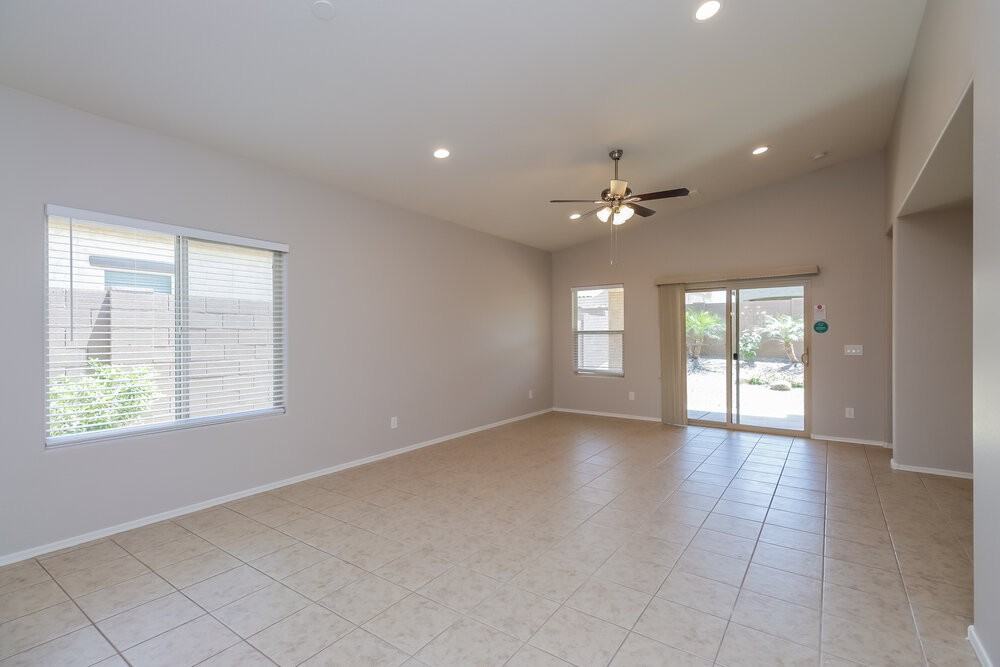 2737 E Mews Rd - Photo 3 of 16