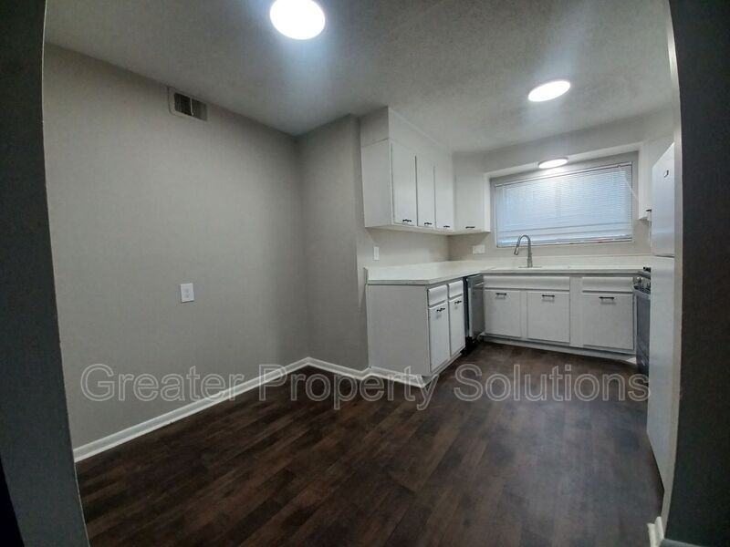 5029 Nw Kalivas Cir #131 - Photo 3 of 18