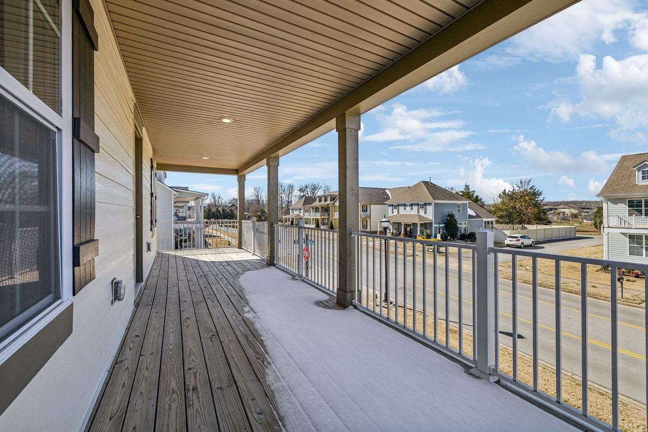 1222 Westlawn Blvd - Photo 5 of 45
