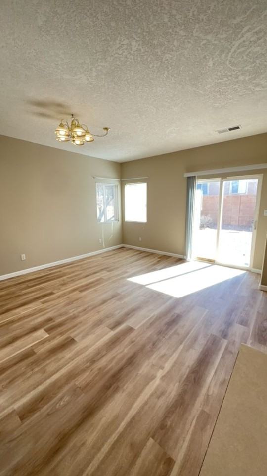 1512 Vista Monte Dr Ne - Photo 2 of 18