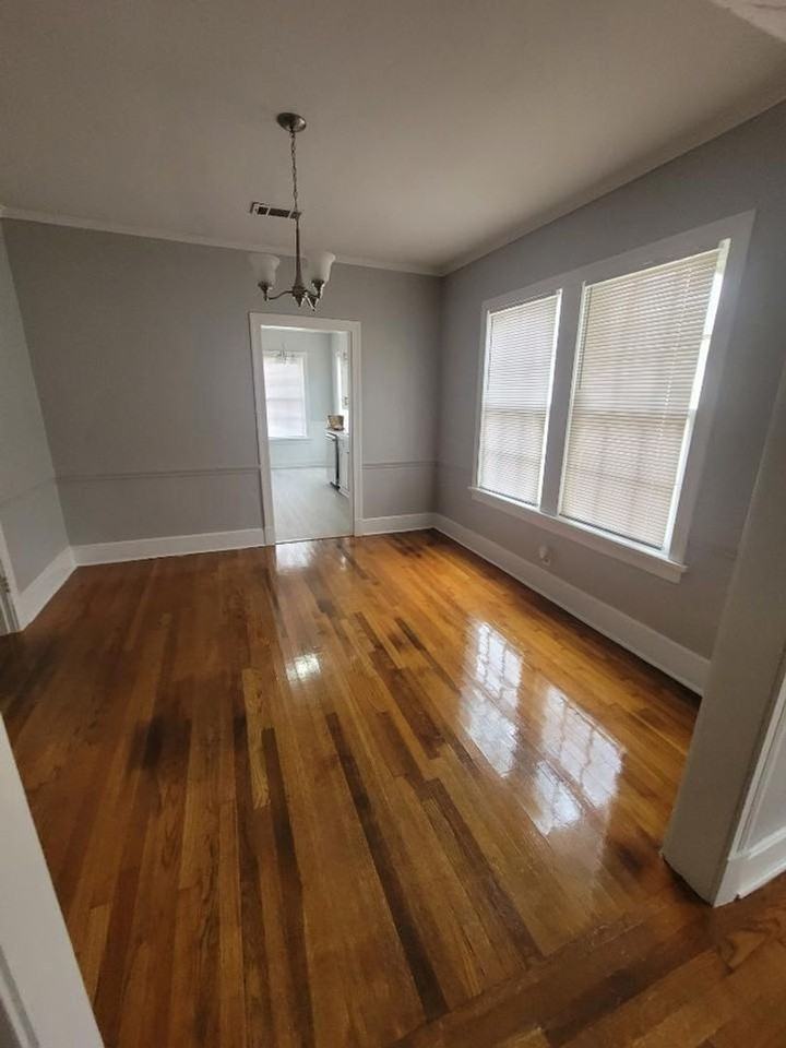 103 E Robinson Pl - Photo 4 of 50