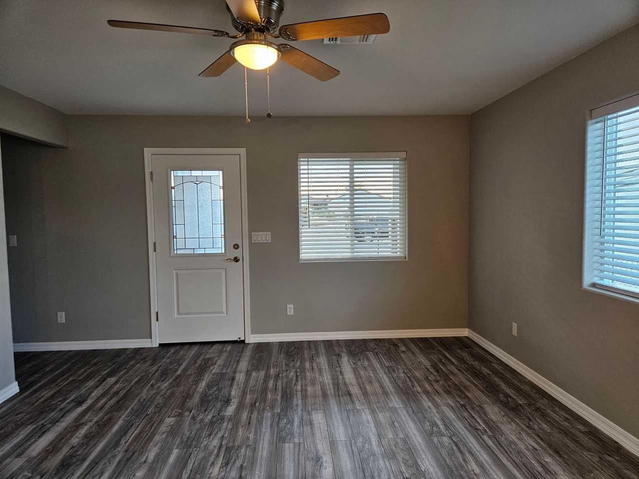 1785 Forest Dr - Photo 6 of 27