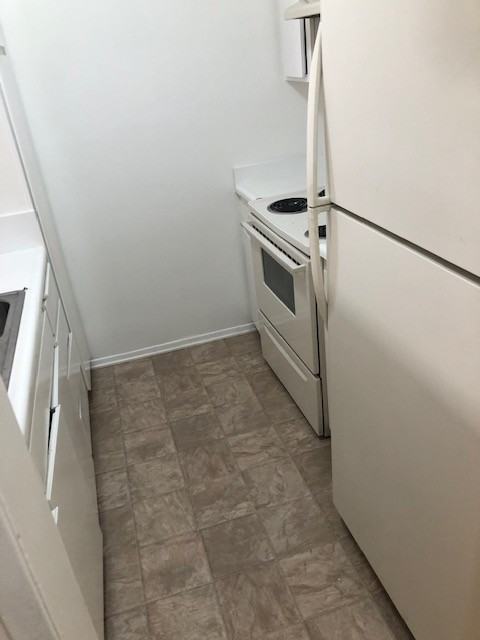 3346 South Canfield Avenue #203 - Photo 2 of 9