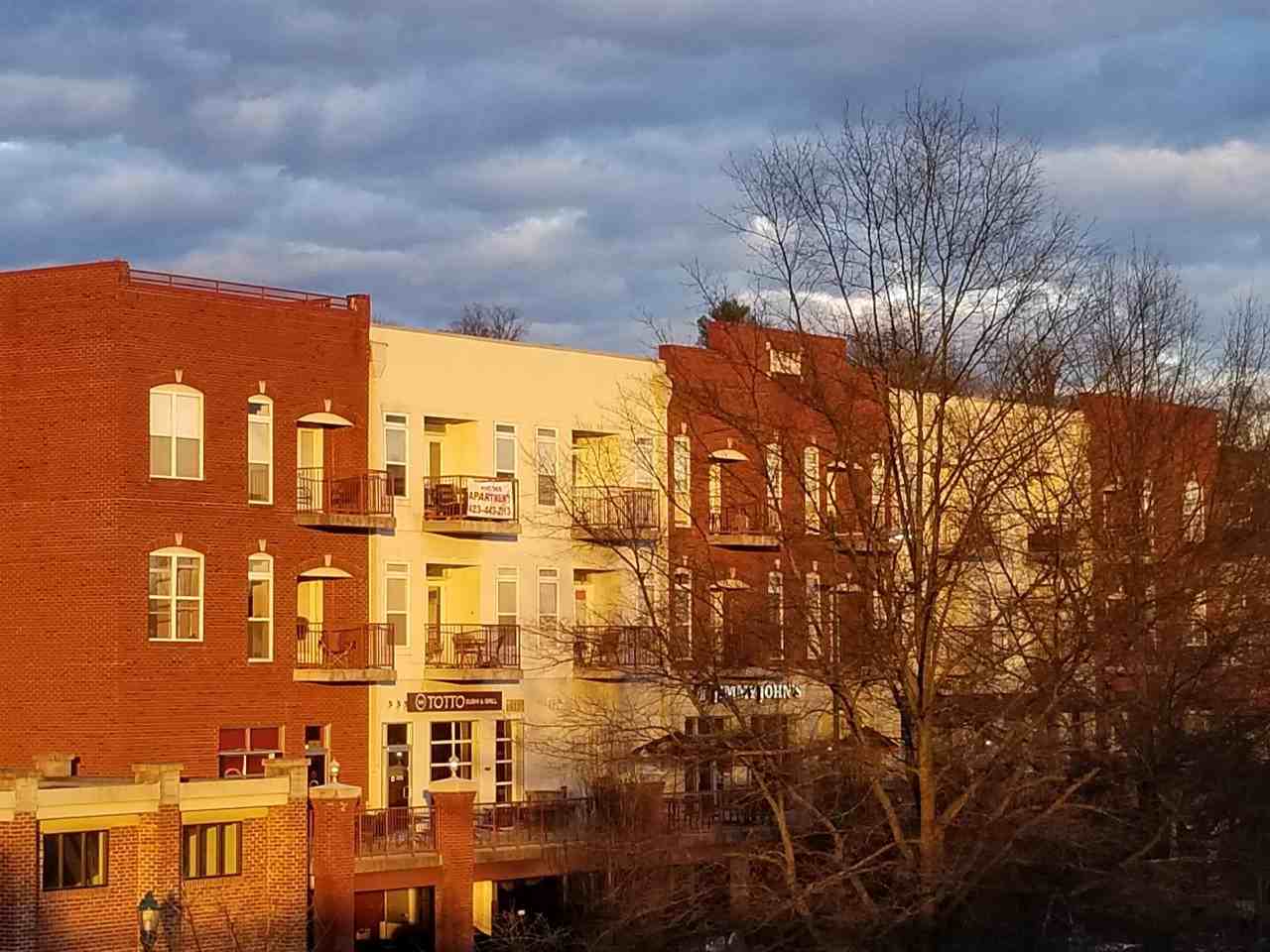 Frazier Place - Photo 4 of 40