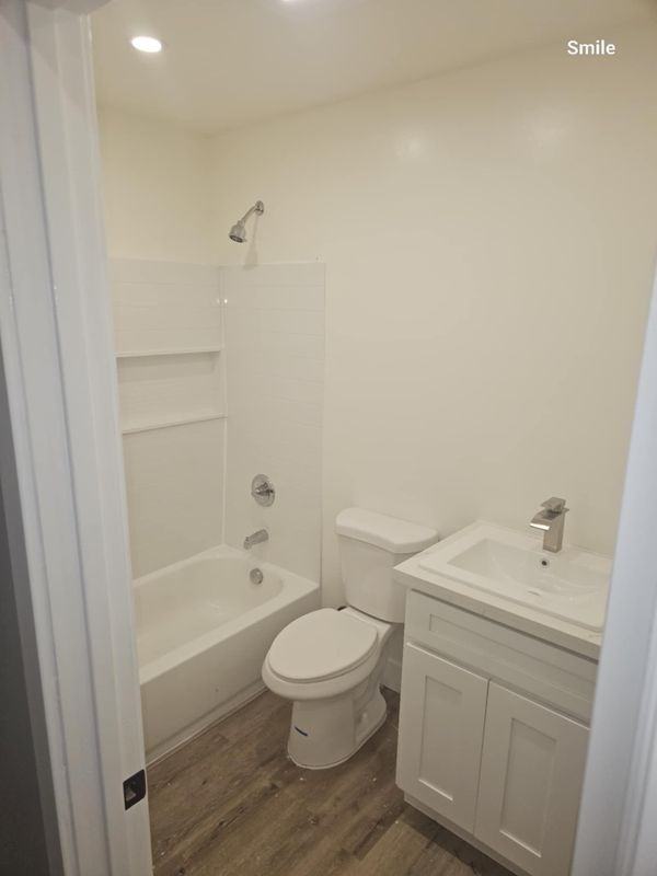 1005 Hollowell St ##A - Photo 5 of 13