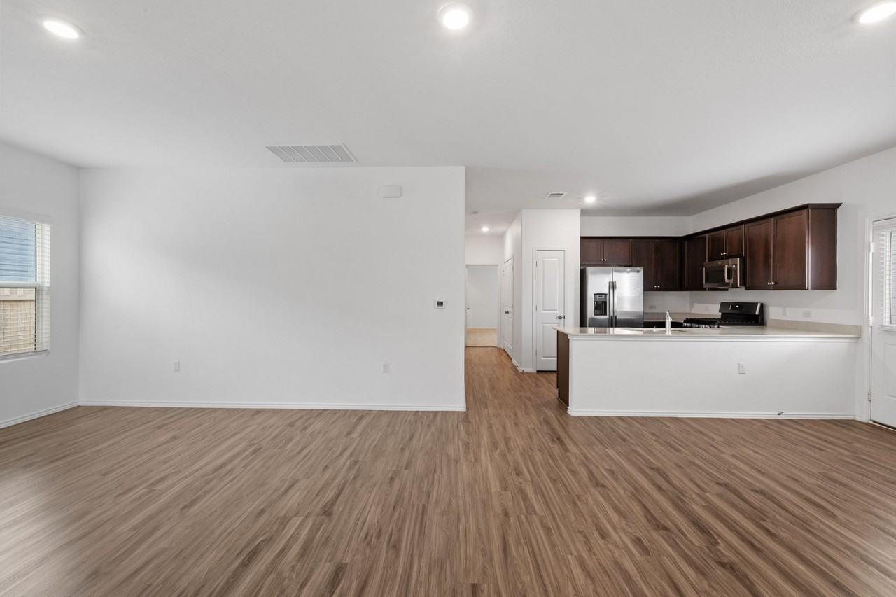 10917 Hammonds St #NA - Photo 4 of 15