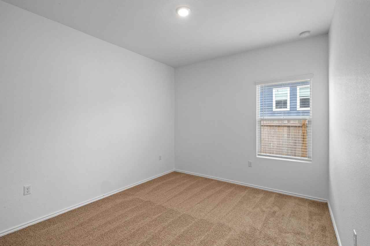 10917 Hammonds St #NA - Photo 7 of 15