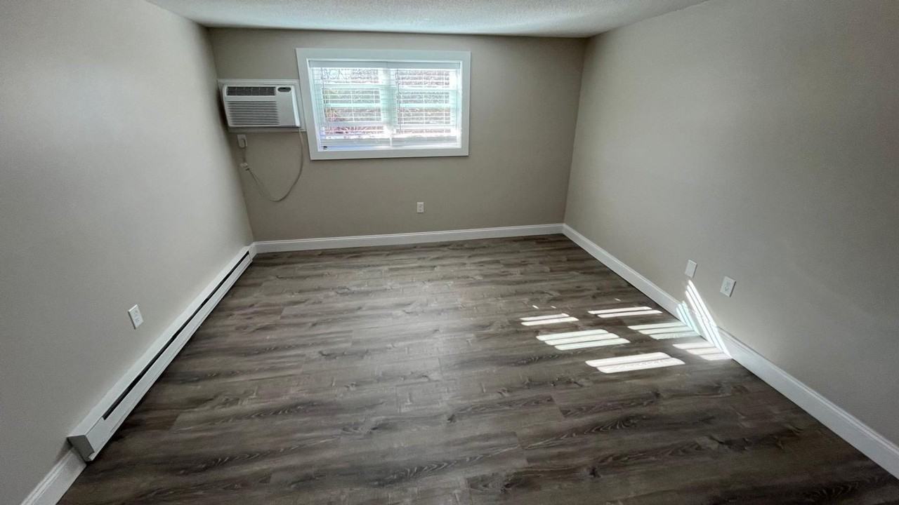 799 Farm Road in Marlboro - Photo 4 of 11