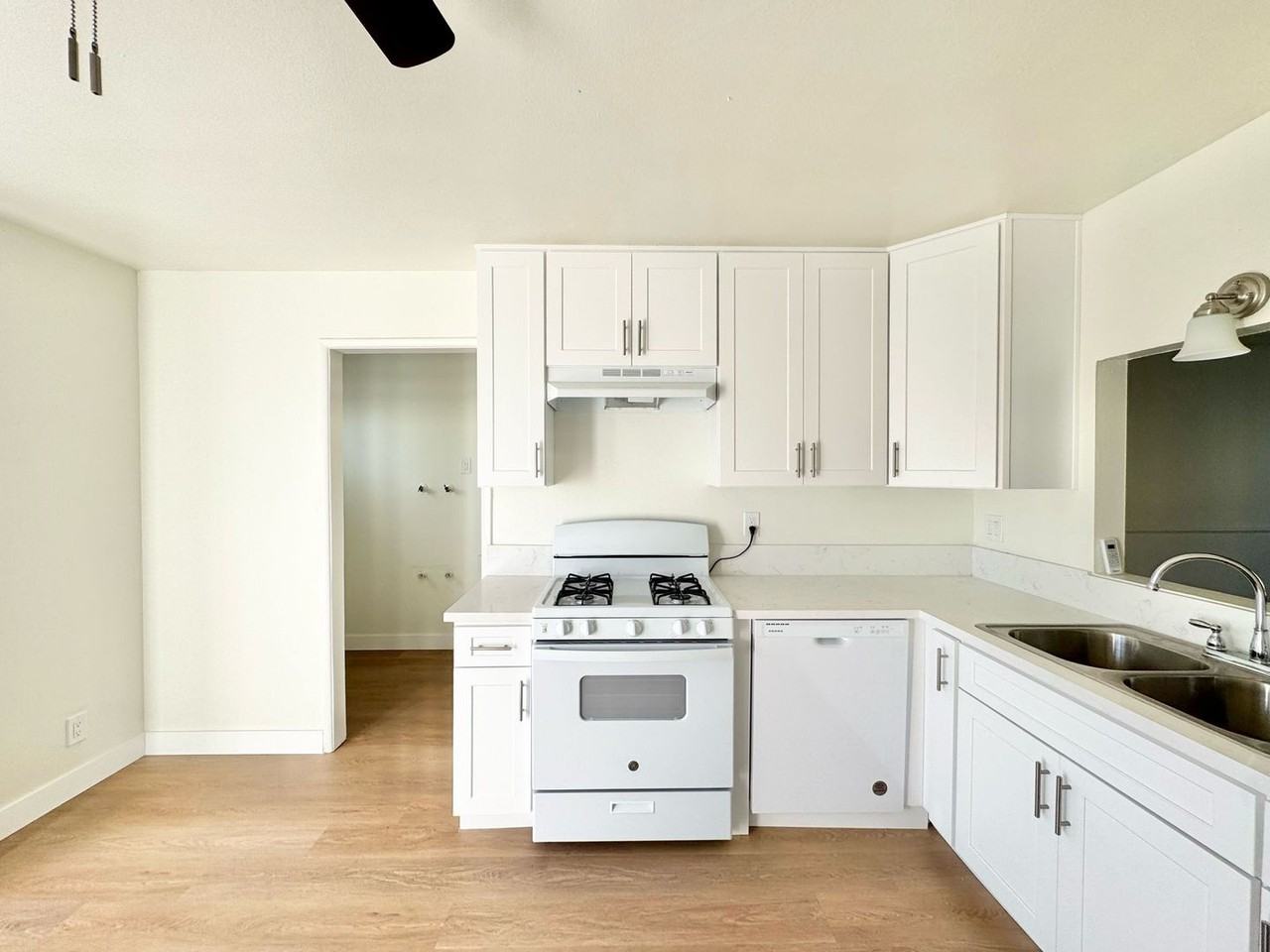 City Villas - Photo 5 of 34