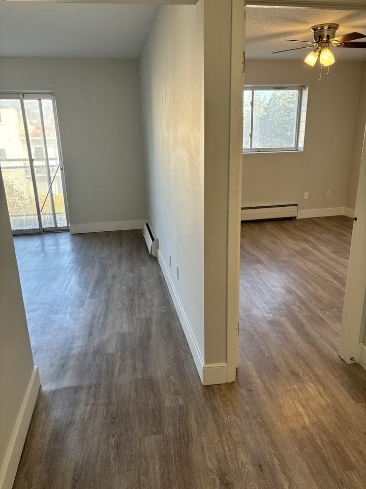 93 Westwood Dr #203 - Photo 2 of 11