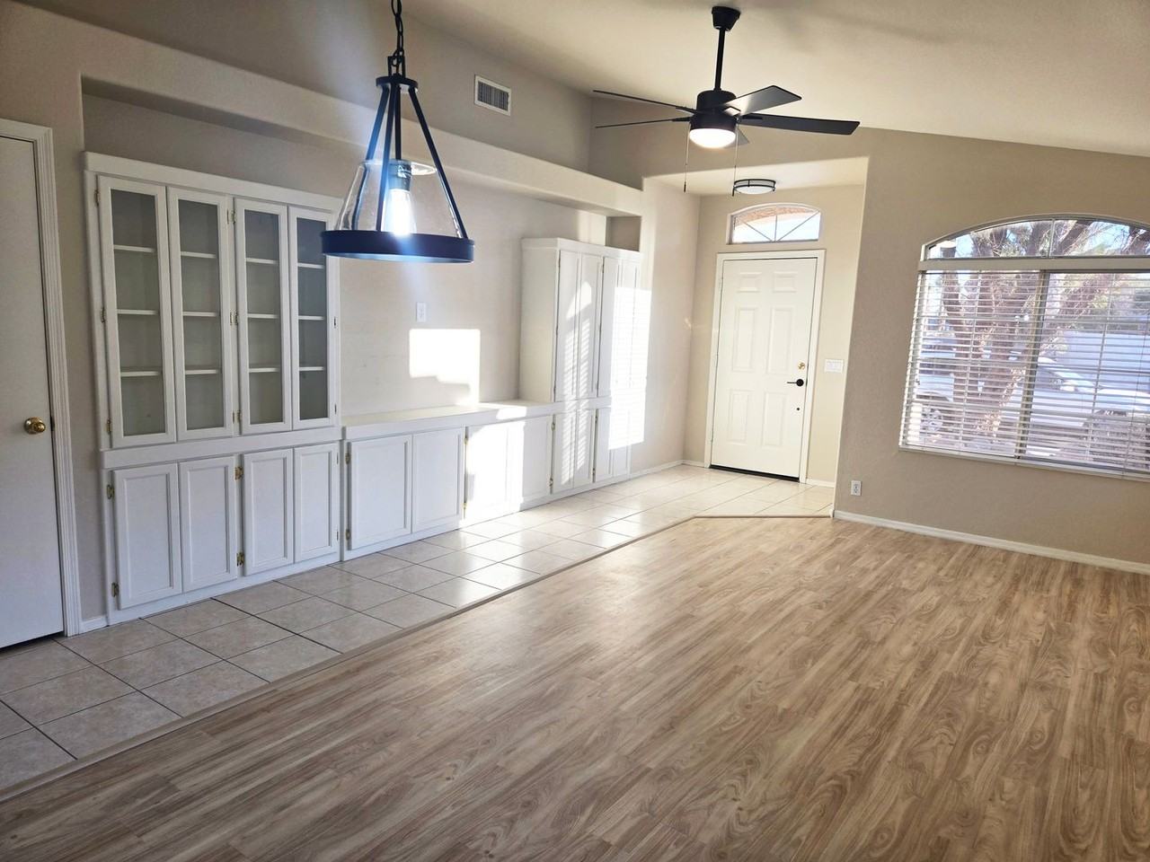 1490 E Detroit St - Photo 6 of 21