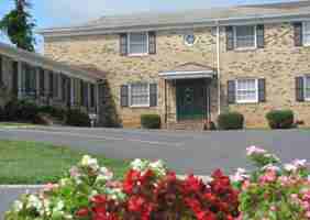 featured image of Conway Ave