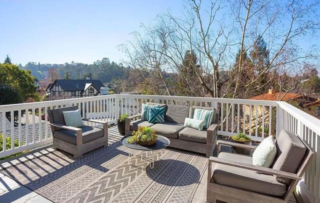 830 Mountain Blvd - Photo 3 of 33