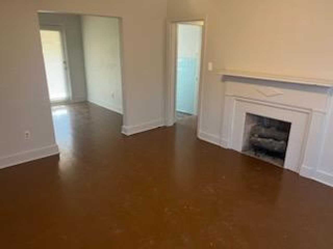 3427 S Prescott Cir - Photo 2 of 9