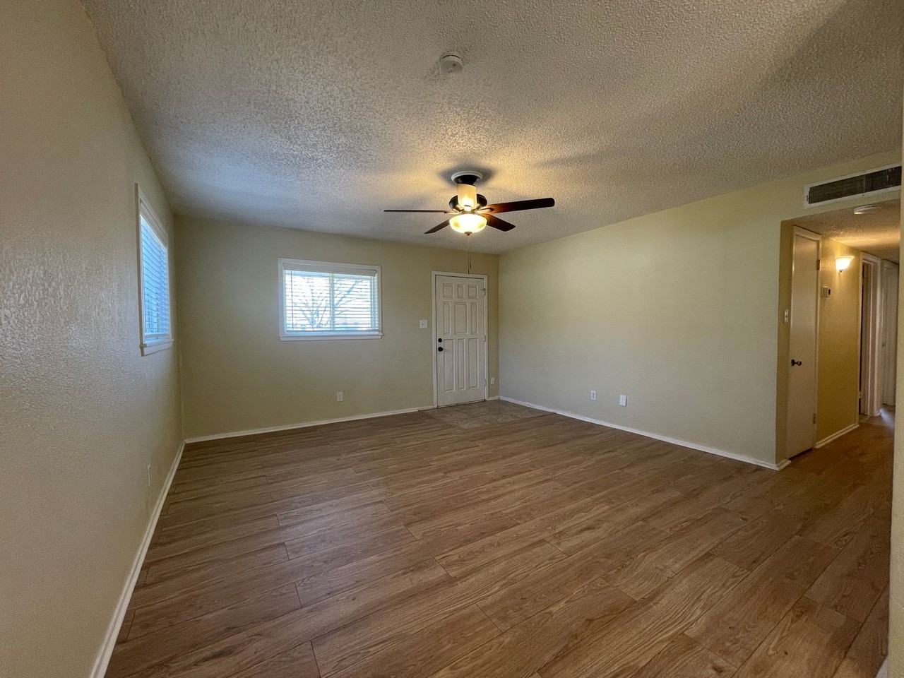 3406 44th St - Photo 2 of 7