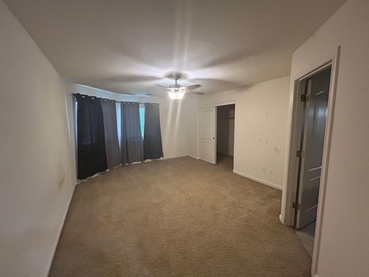2416 Glacier Way - Photo 7 of 27