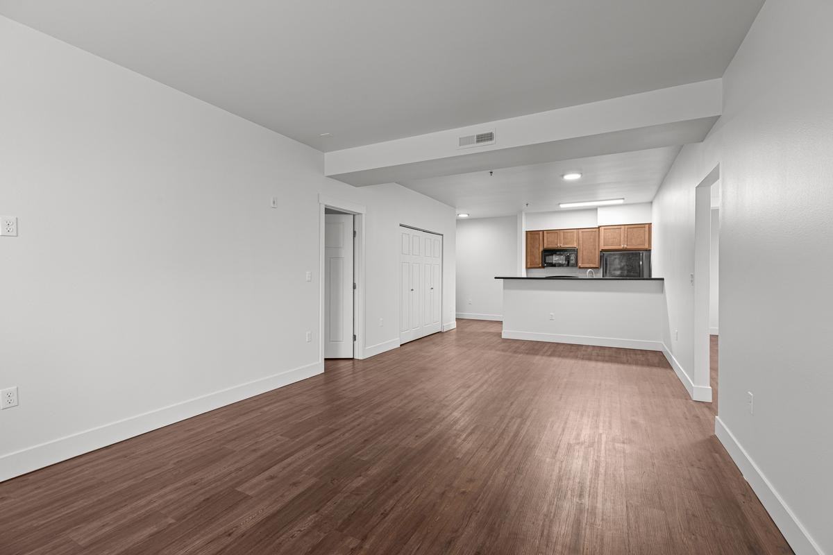 3003 Queensgate Dr - Photo 6 of 16