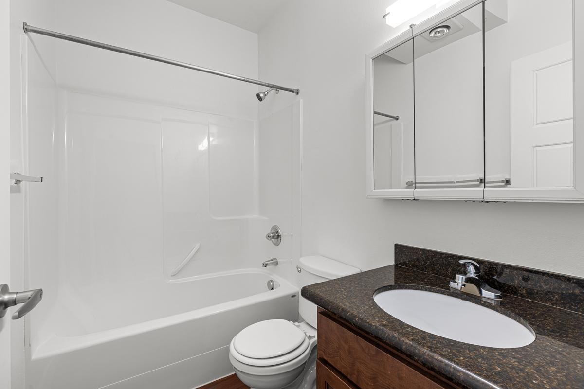 3003 Queensgate Dr - Photo 7 of 16