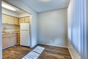 1457 W University Dr - Photo 1 of 1