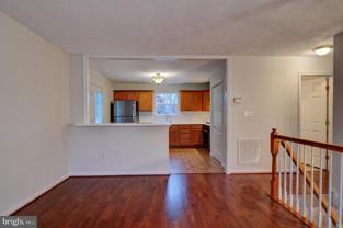 121 Deer Hill Ct - Photo 1 of 1