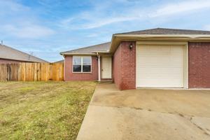 featured image of 417 E Southern Trace Dr