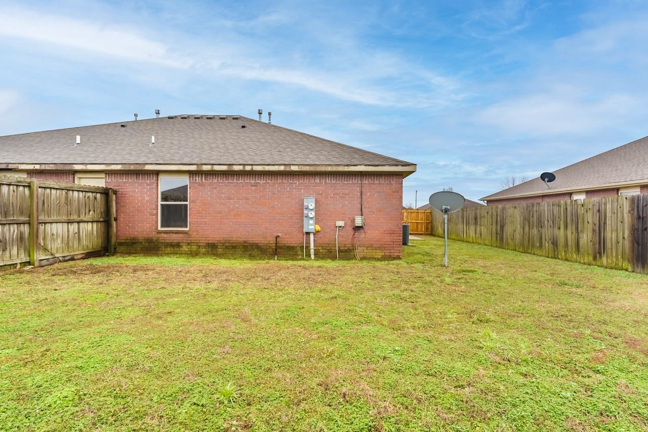 417 E Southern Trace Dr - Photo 7 of 26